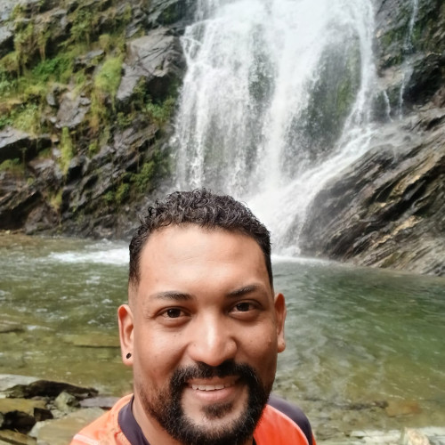 Cruz E. profile photo