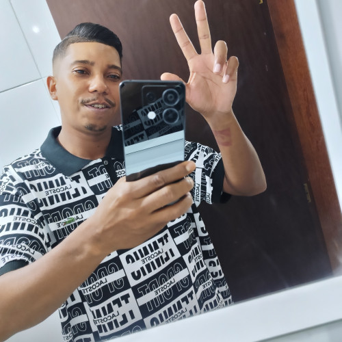 FELIPE DE D. profile photo
