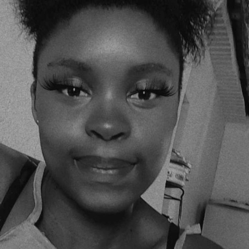 Lindiwe T.