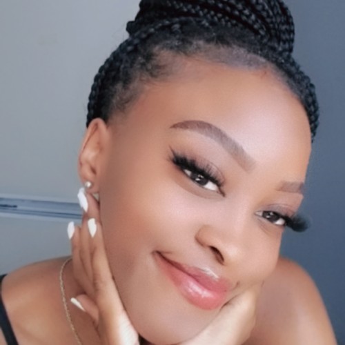 Gugu L.