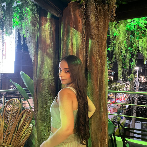 Isabela M. profile photo