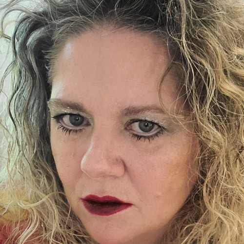 Helen V. profile photo
