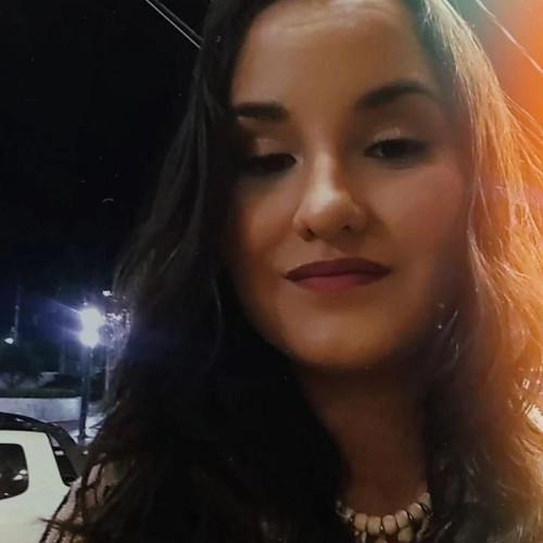 Izabelle D.