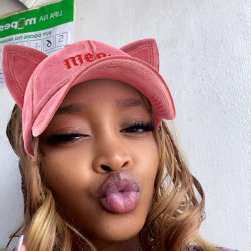 Mary W. profile photo