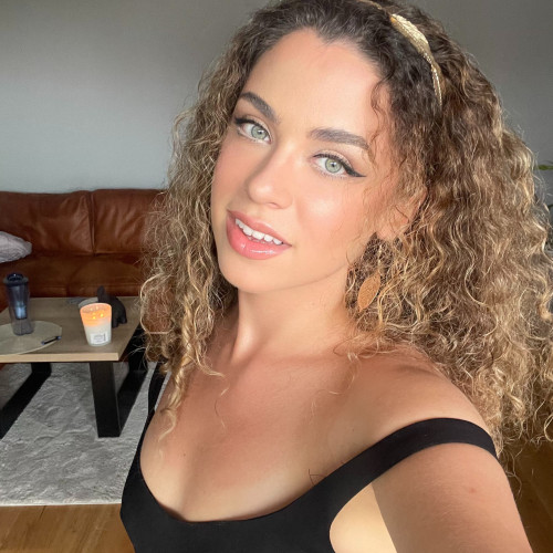 Paula J. profile photo