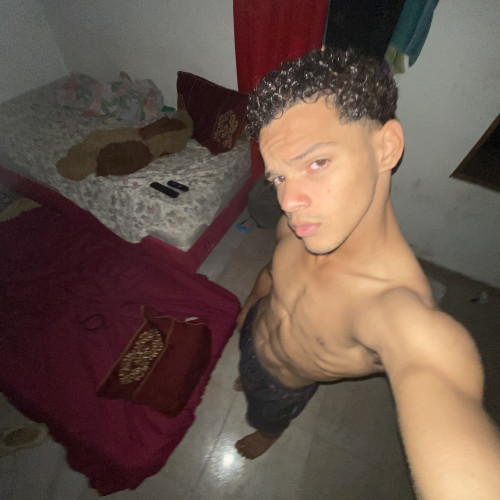 Angel R.