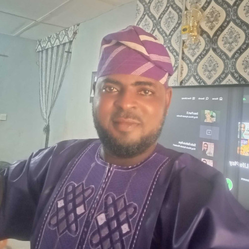 lawal R. profile photo