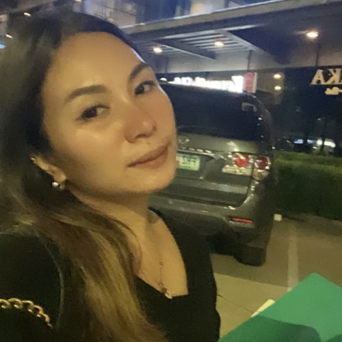 Rhea S. profile photo