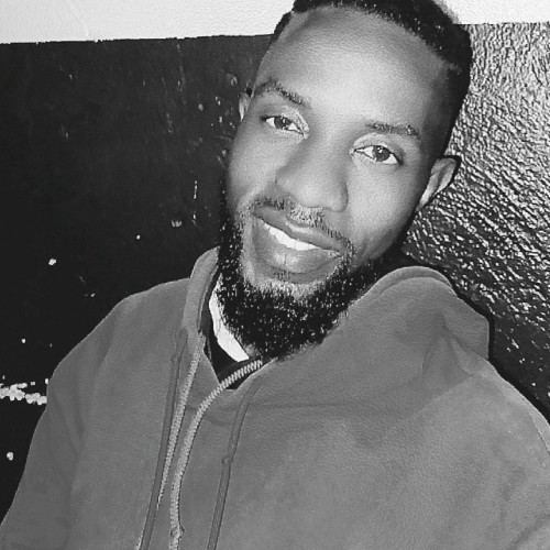 Emuron M. profile photo