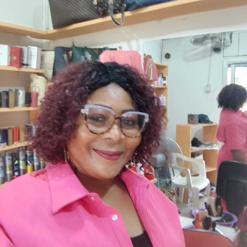 Anny B. profile photo