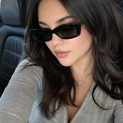 ESTHELA G. profile photo