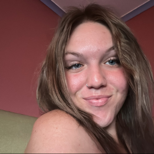 Mady H. profile photo