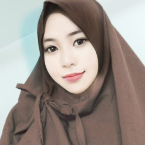 Fitri E.