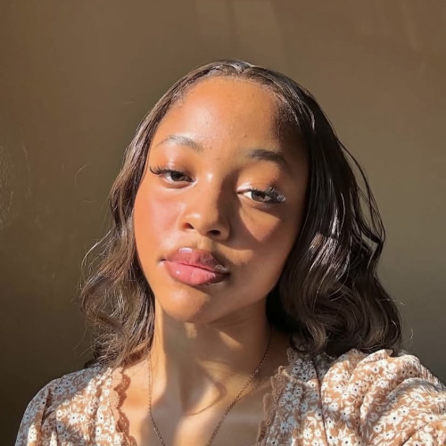 Liyabukwa L. profile photo