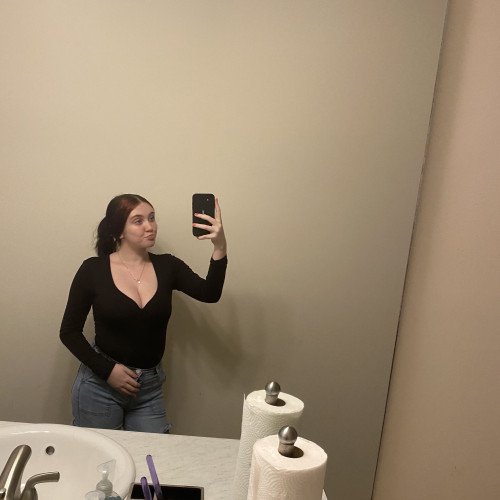 clarrissa m. profile photo