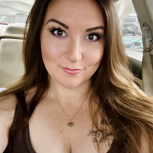 Alicia R.
