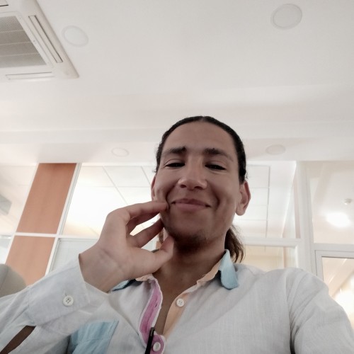 Mounir R.