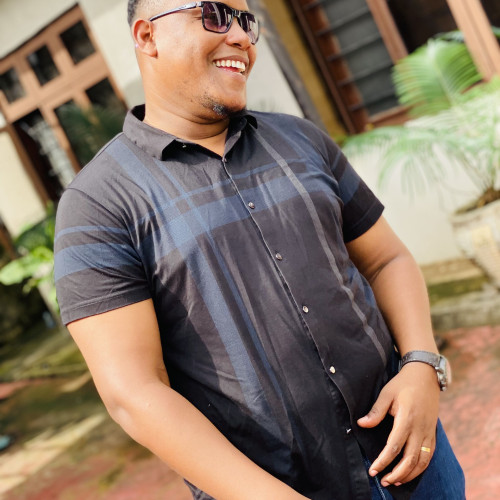 levis M. profile photo