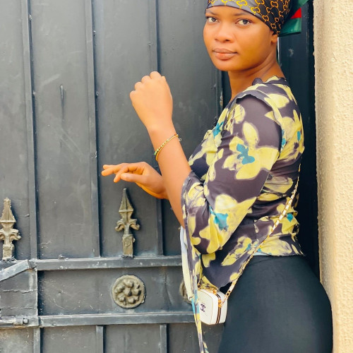 yetty m. profile photo