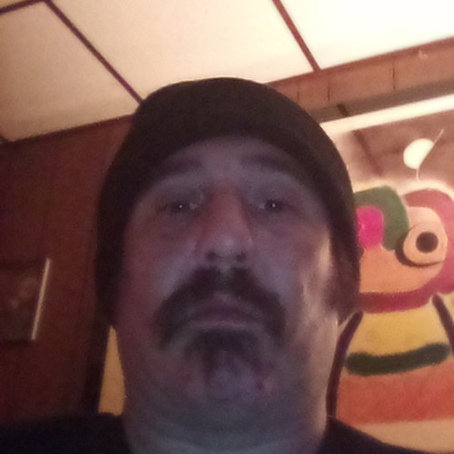 Chris R.