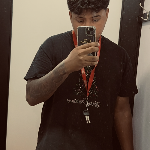Deveryn Manolo R. profile photo