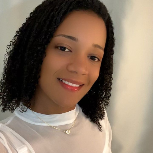 Janaina B. profile photo