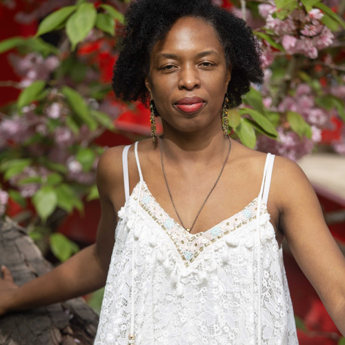 Veronique D. profile photo