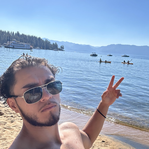 ivan b. profile photo