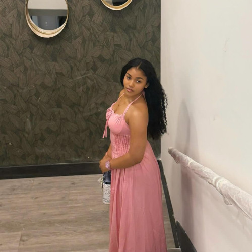 Selina M. profile photo
