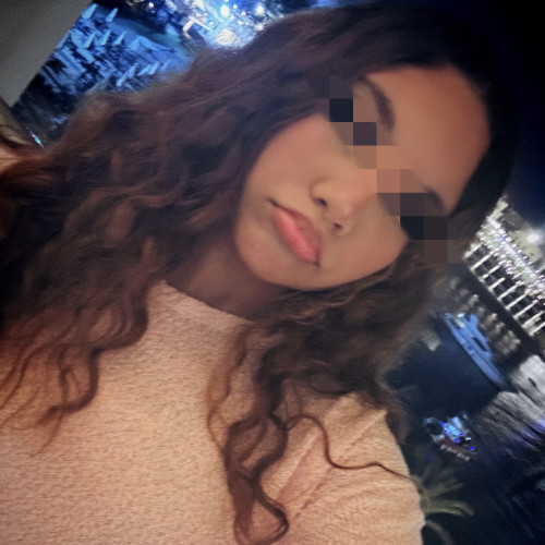Iris  L. profile photo