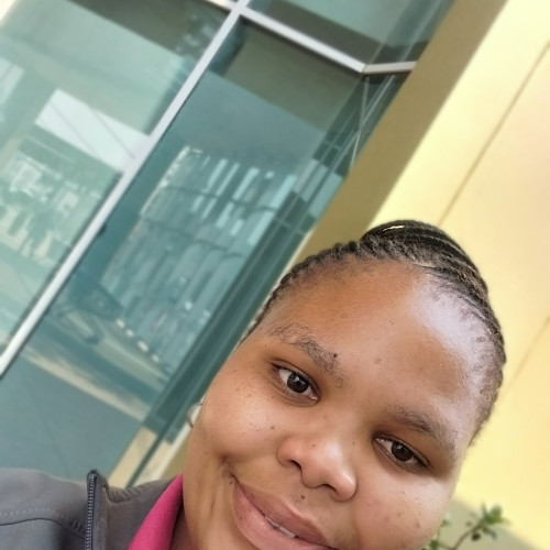 Andisiwe  N.