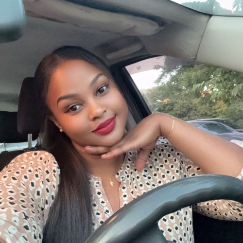 Middy w. profile photo