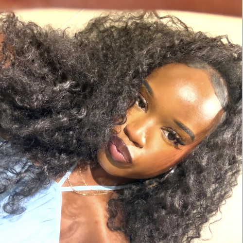 Nayla  G. profile photo