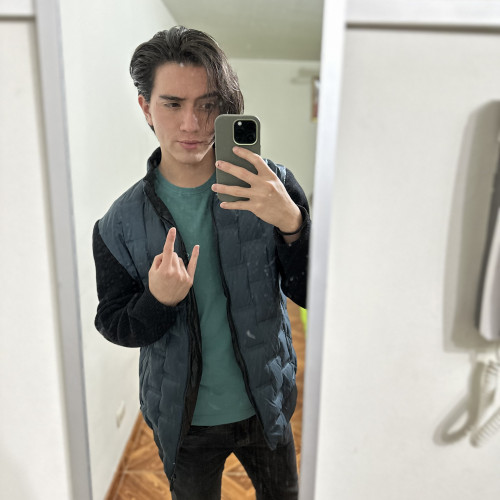 Echirs  G. profile photo