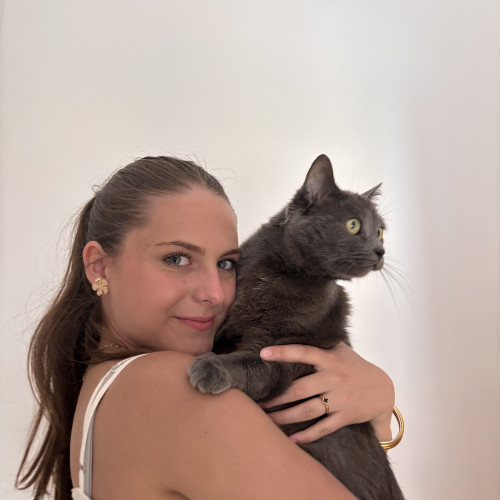 ines g. profile photo