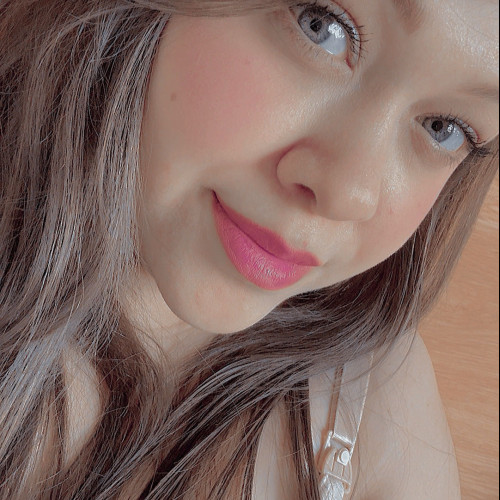 esther h. profile photo