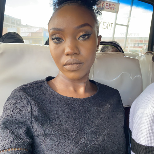 Cynthia W. profile photo