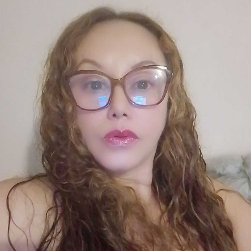 liz r. profile photo