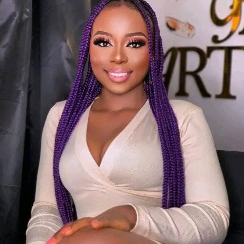 Queen  L.