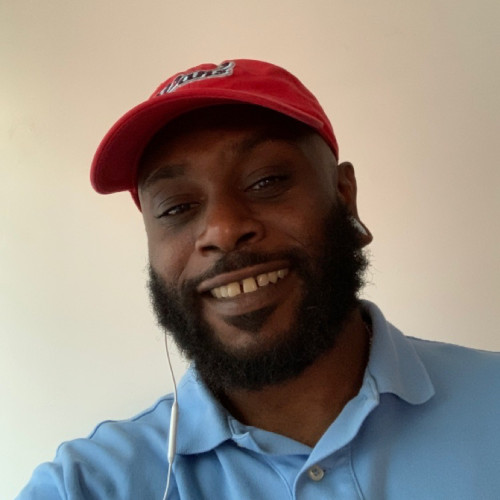 Tee B. profile photo