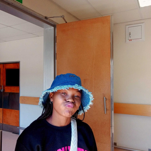 Lindy T. profile photo