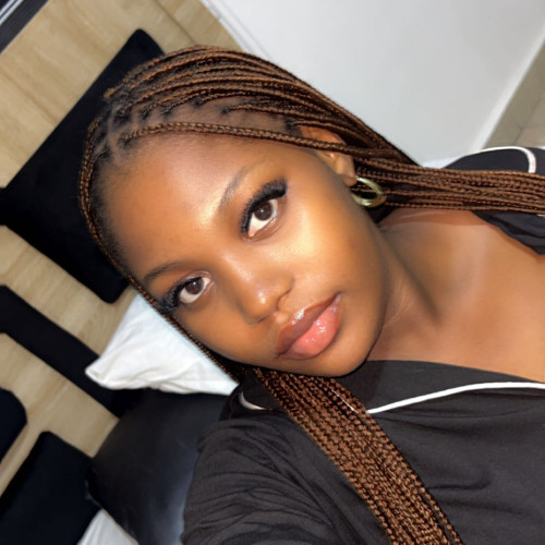 leyira e. profile photo
