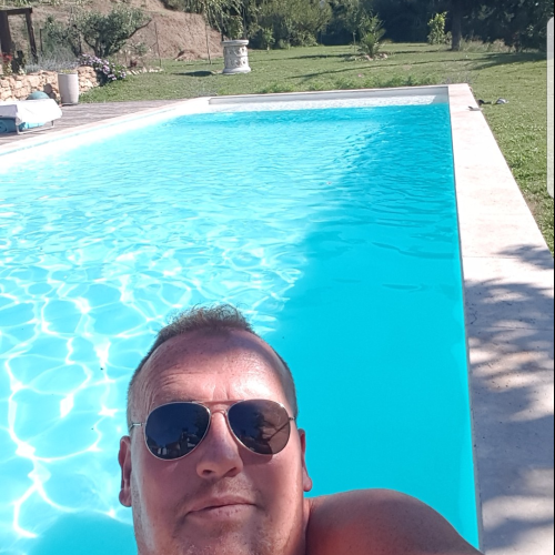 Frederic V. profile photo