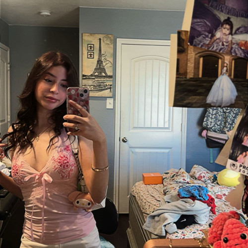 Daisy c. profile photo