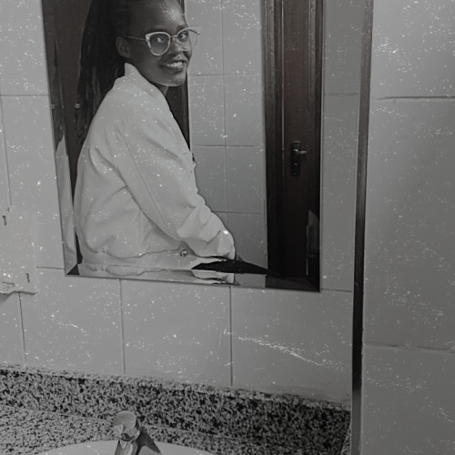 Esther  C. profile photo