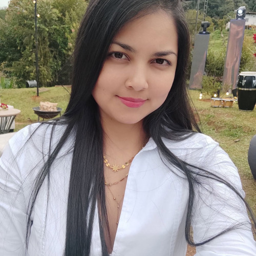 sindi l. profile photo
