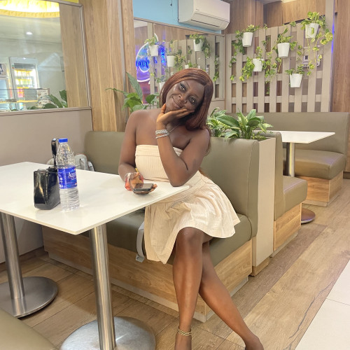 Tombra I. profile photo