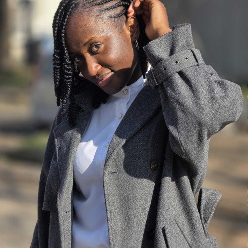 Nana y. profile photo
