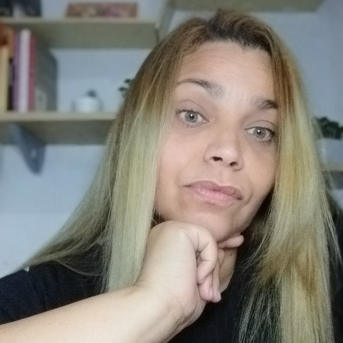 Elisangela  A.