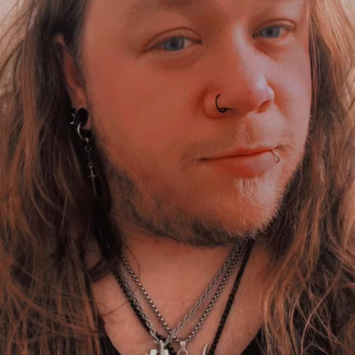 Maiki W. profile photo